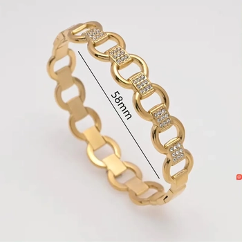 Elaine Edge Bangles